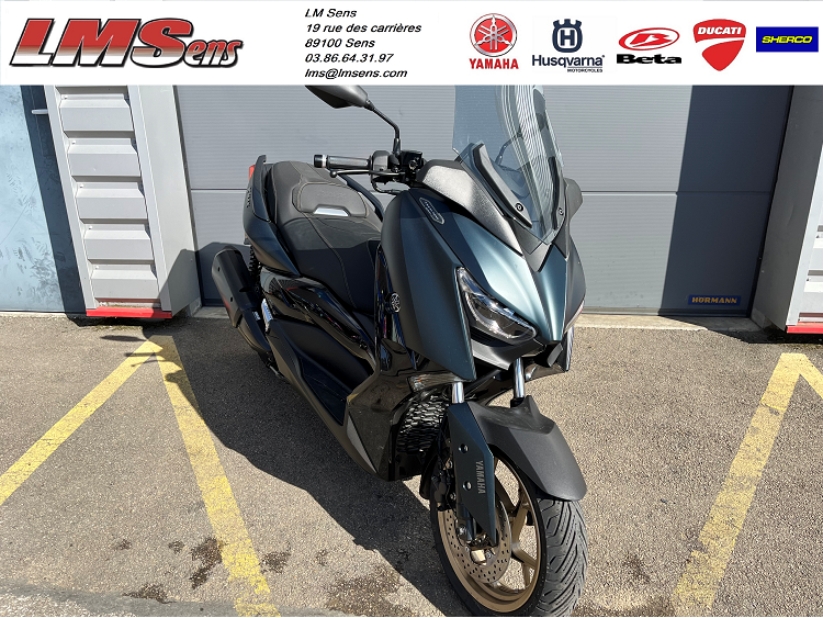 YAMAHA XMAX 300 Tech Max