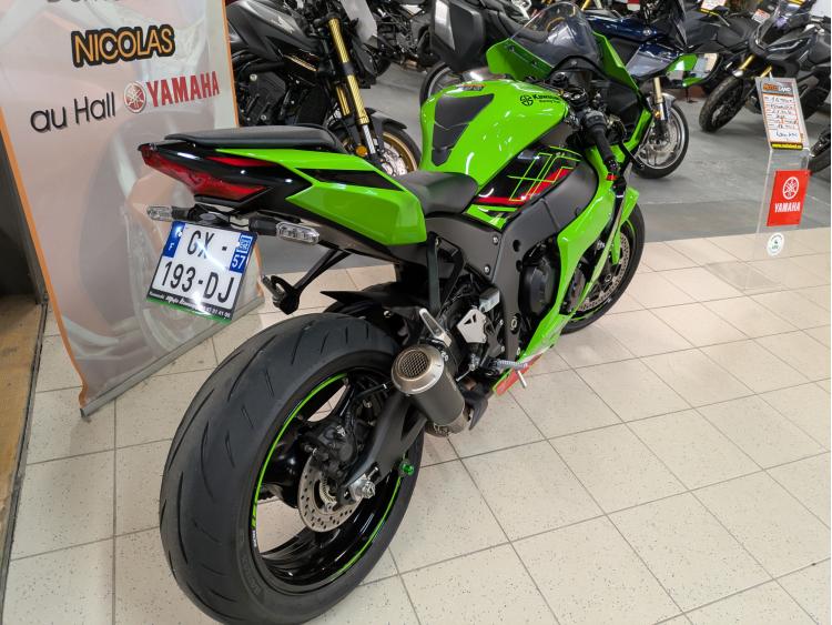 KAWASAKI ZX-10R