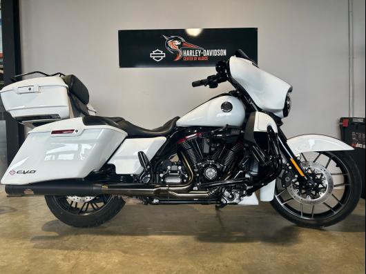 HARLEY-DAVIDSON TOURING ULTRA LIMITED 1800 CVO