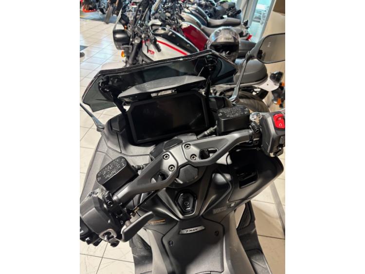 YAMAHA XP T-MAX 560 TECH MAX