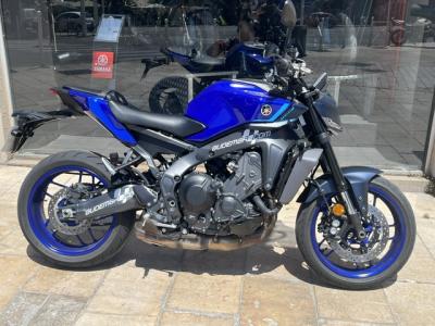 YAMAHA MT-09