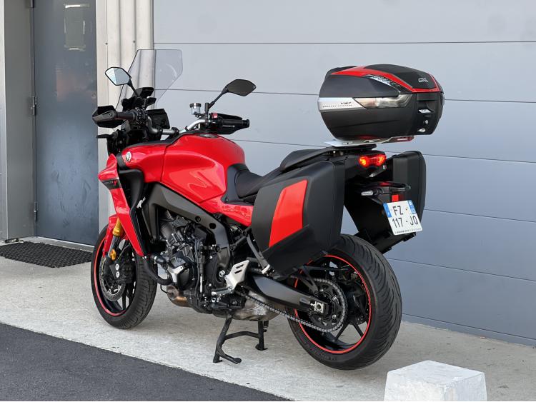 YAMAHA TRACER 9 GT