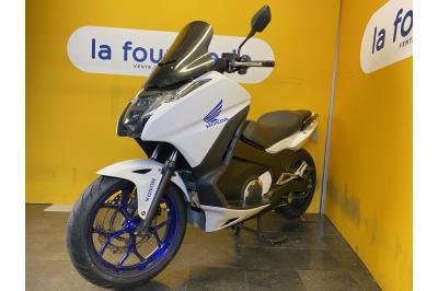 HONDA INTEGRA 750 S