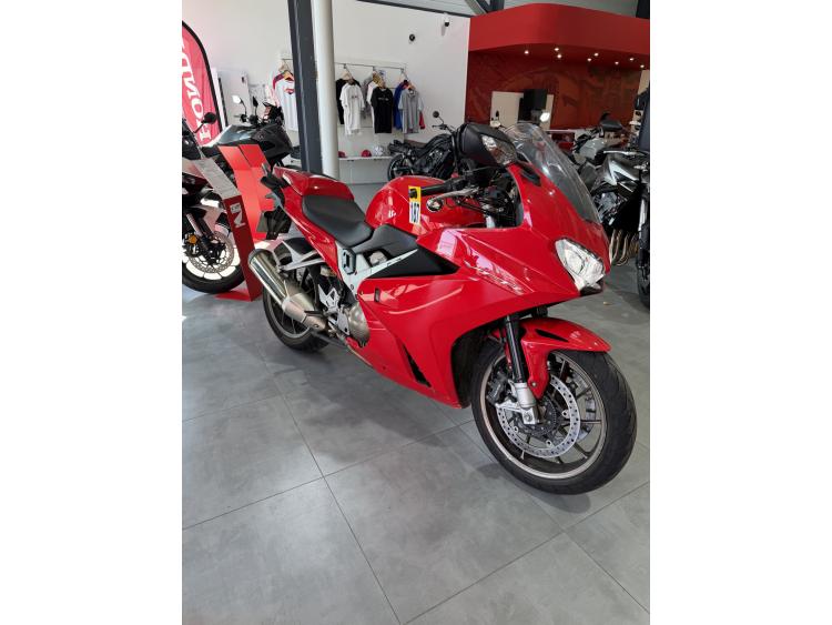 HONDA VFR 800 F