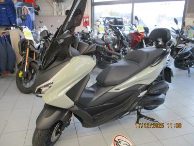 HONDA NSS FORZA  125AD