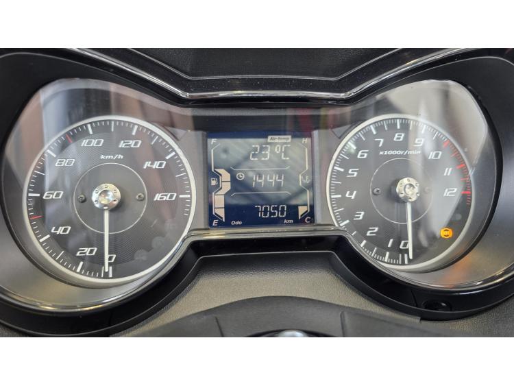 YAMAHA XMAX 125 TECH MAX