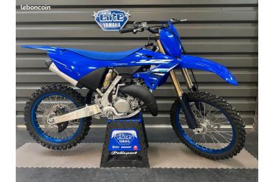 YAMAHA YZ 125
