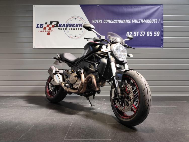 DUCATI MONSTER 821 A2 Garantie 12 mois