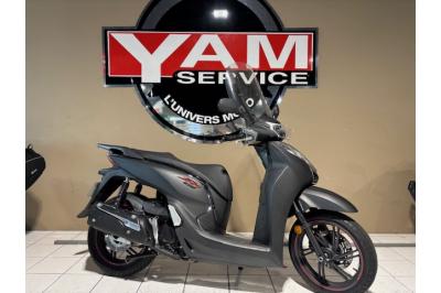 HONDA SH 300
