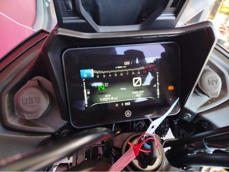 YAMAHA TRACER 7 GT + EQUIPEMENTS
