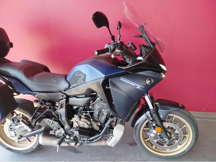 YAMAHA TRACER 7 GT + EQUIPEMENTS