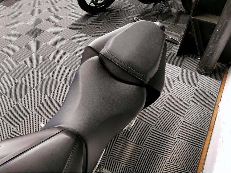 HONDA CB 125R Neo Sport Café - CB125R 125 R CB125