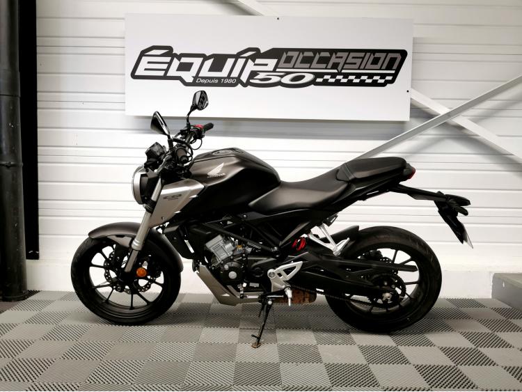 HONDA CB 125R Neo Sport Café - CB125R 125 R CB125