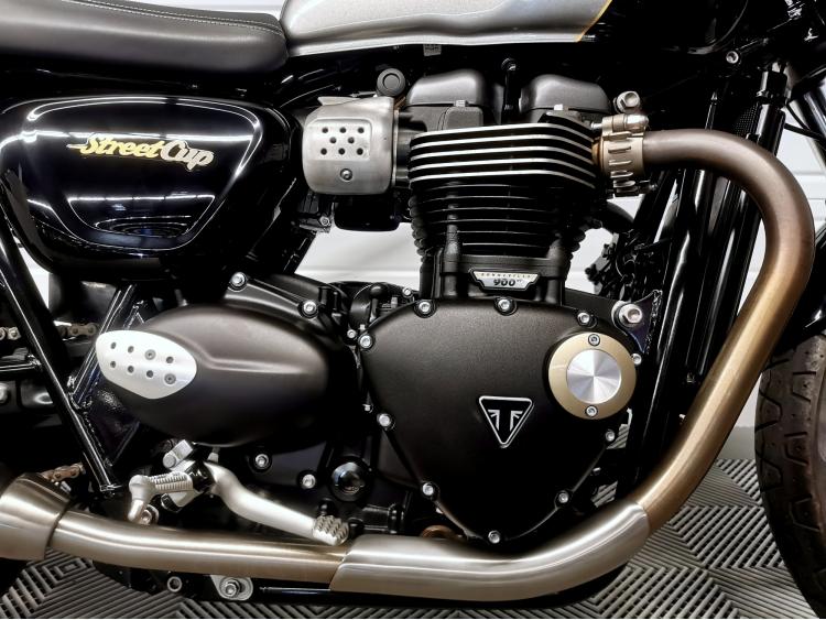 TRIUMPH STREET CUP 900