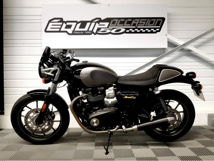 TRIUMPH STREET CUP 900