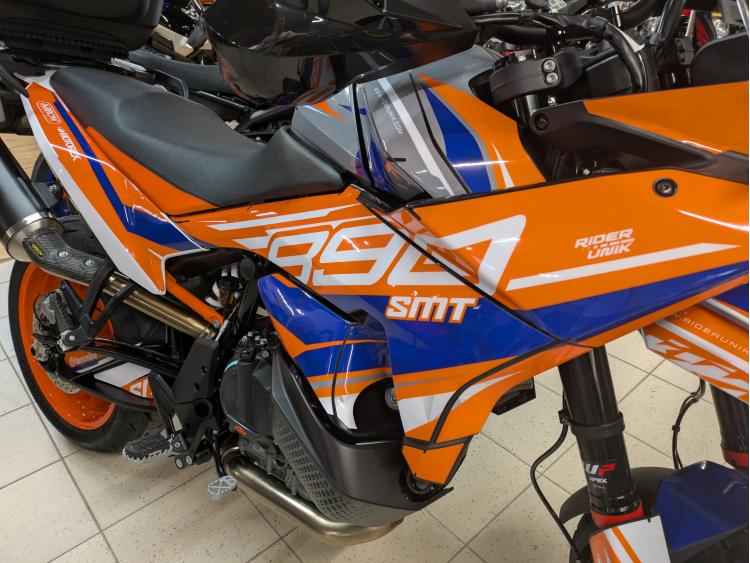 KTM 890 SMT