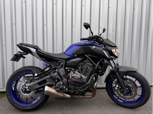 YAMAHA MT-07