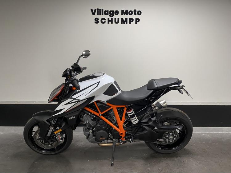 KTM 1290 SUPER DUKE R garantie 12 mois 