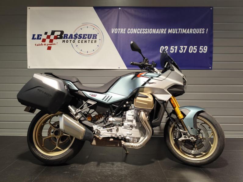 MOTO GUZZI V100 S AVEC VALISES