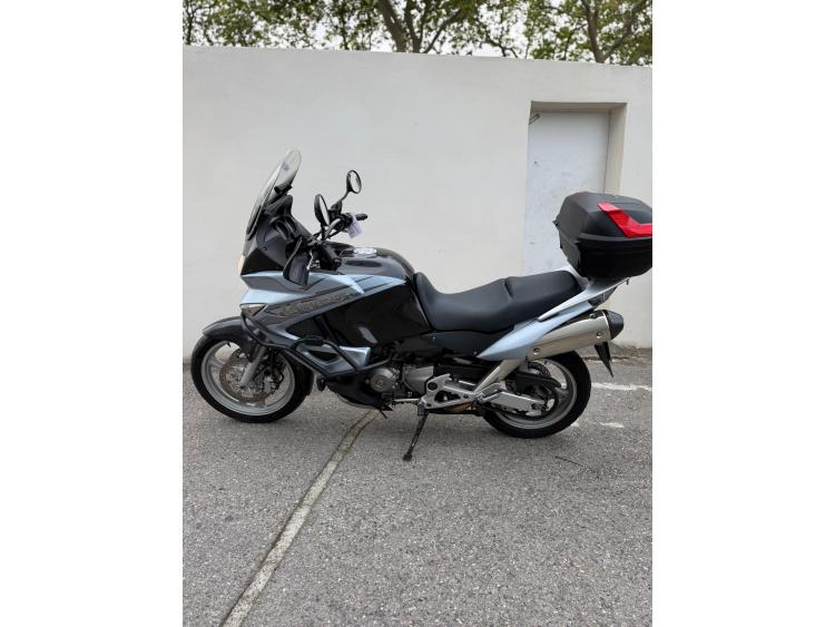 HONDA VARADERO 1000