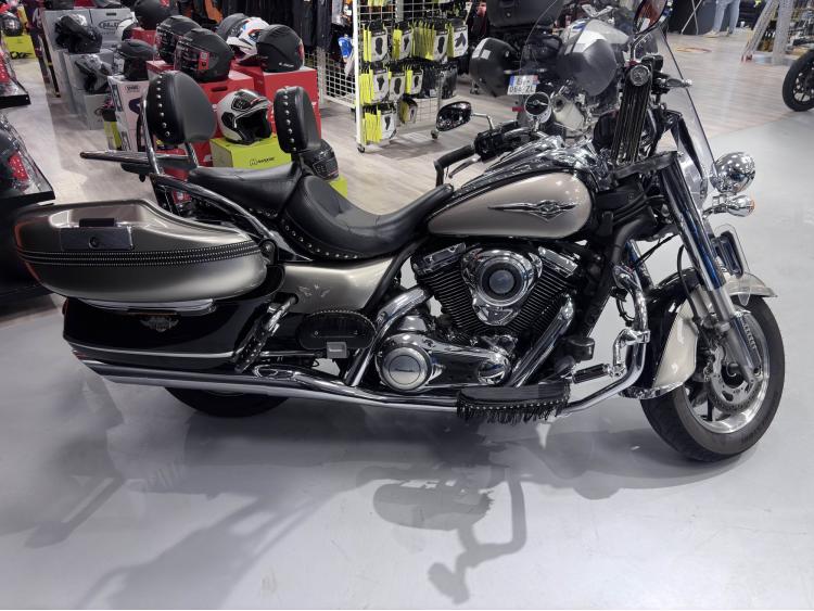 KAWASAKI VN 1700 TOURER
