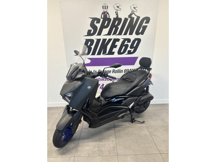 YAMAHA XMAX 125