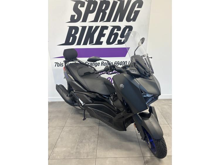 YAMAHA XMAX 125