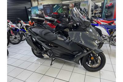 YAMAHA XP T-MAX 560 TECH MAX