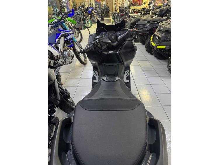 YAMAHA XP T-MAX 560 TECH MAX