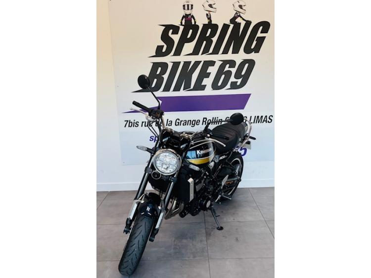 KAWASAKI Z 900 RS