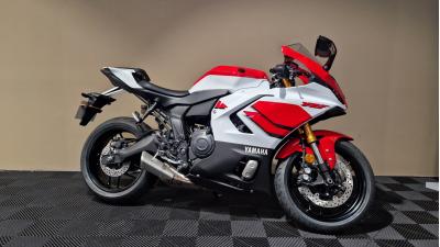 YAMAHA YZF-R7 WORLD GP 60TH ANNIVERSARY