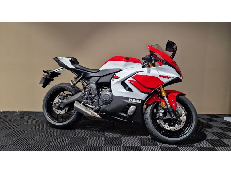 YAMAHA YZF-R7 WORLD GP 70TH ANNIVERSARY