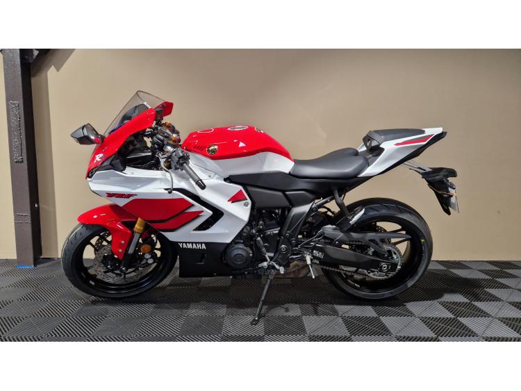 YAMAHA YZF-R7 WORLD GP 70TH ANNIVERSARY