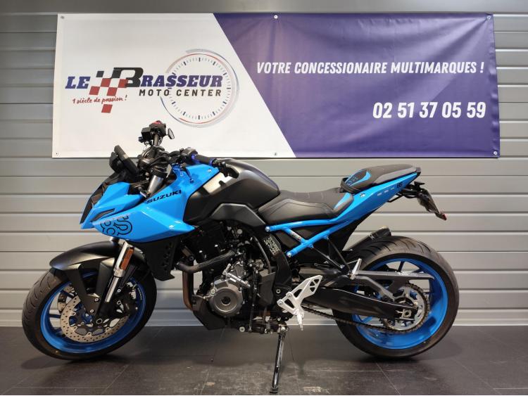 SUZUKI GSX-8S A2