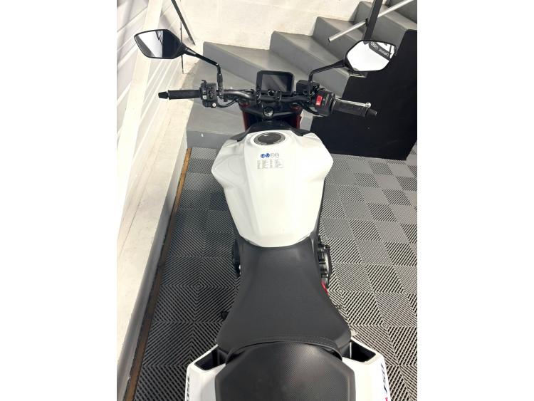 HONDA CB 750 HORNET ABS - RABAISSEE  - ELIGIBLE A2 - GTIE 05/2029