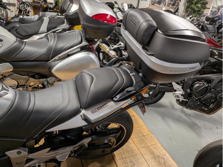 HONDA CBF 600 S