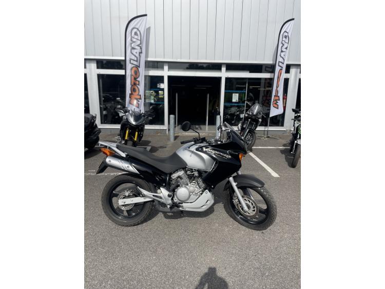 HONDA VARADERO 125