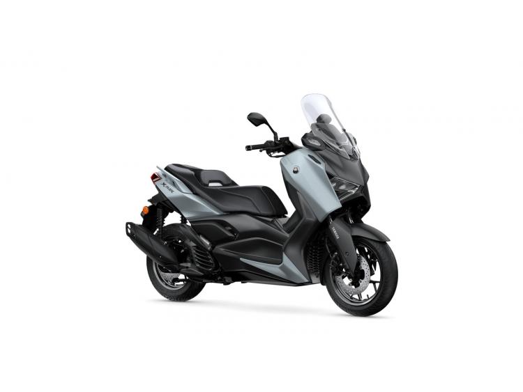 YAMAHA XMAX 125 TECH MAX +
