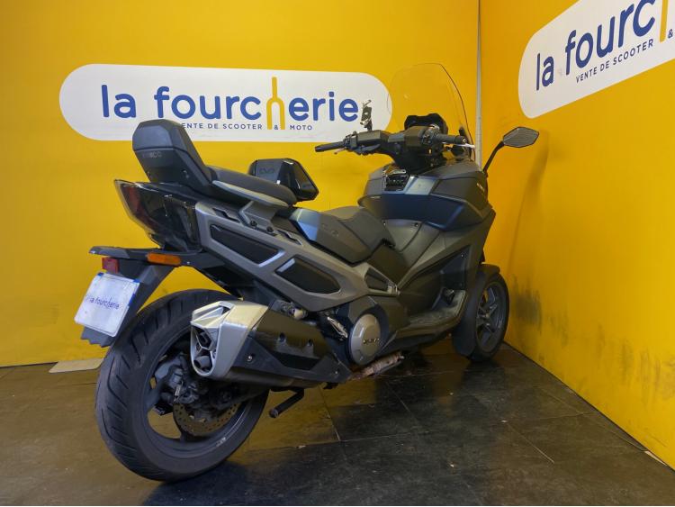 KYMCO CV3 550