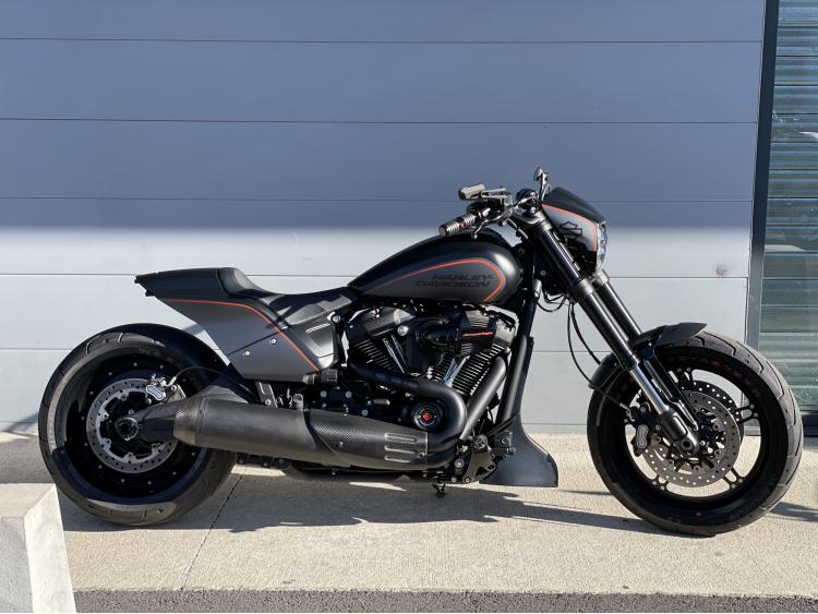 HARLEY-DAVIDSON FXDR 114 