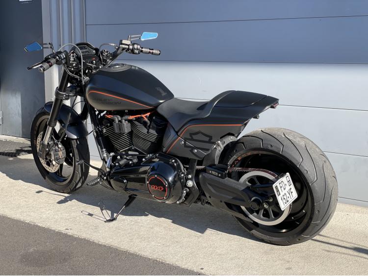 HARLEY-DAVIDSON FXDR 114 