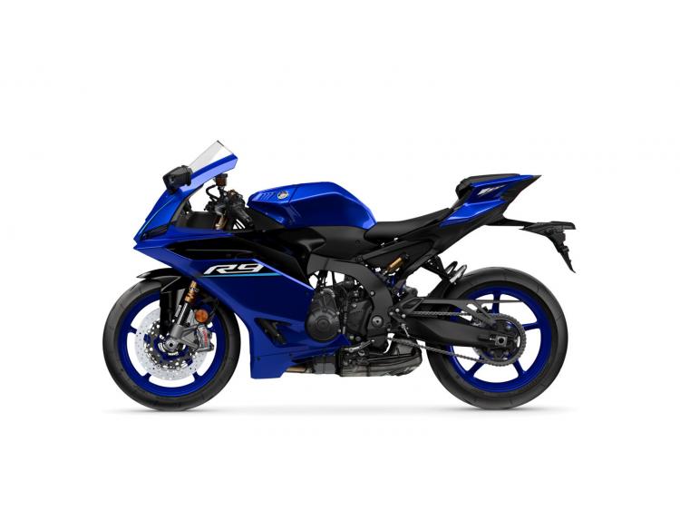 YAMAHA R9