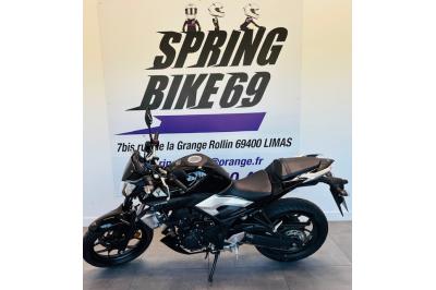 YAMAHA MT-03