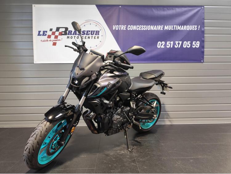 YAMAHA MT-07 FULL