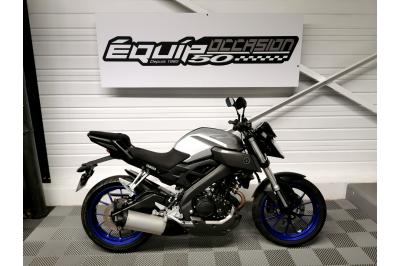 YAMAHA MT-125