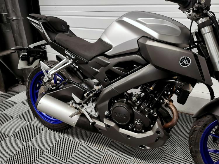YAMAHA MT-125 MT125