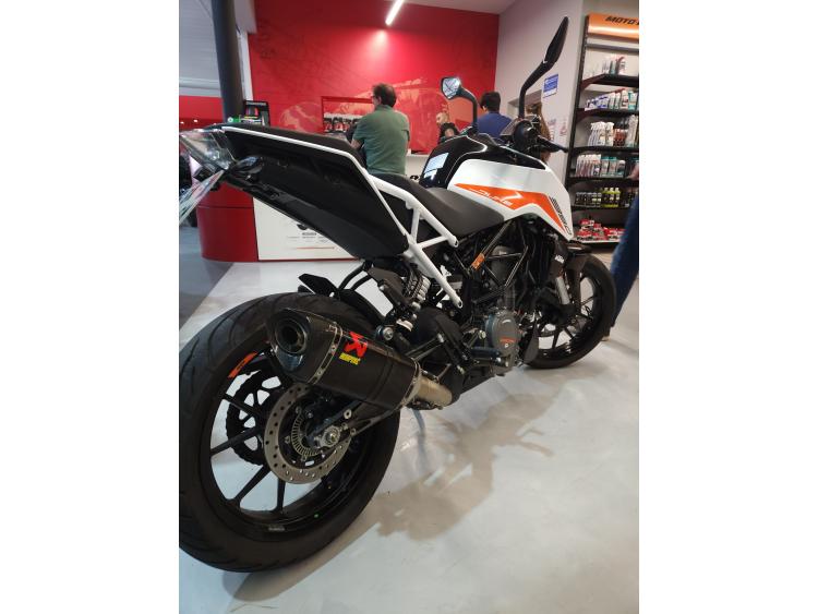 KTM 390 DUKE