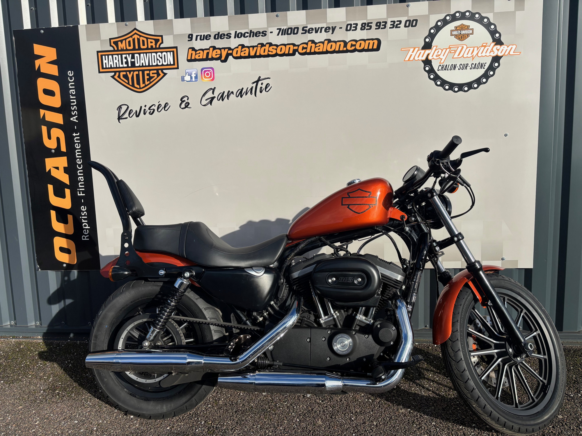 HARLEY-DAVIDSON SPORTSTER 883