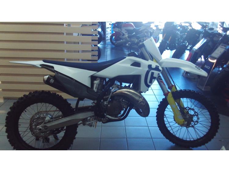 HUSQVARNA TC 125
