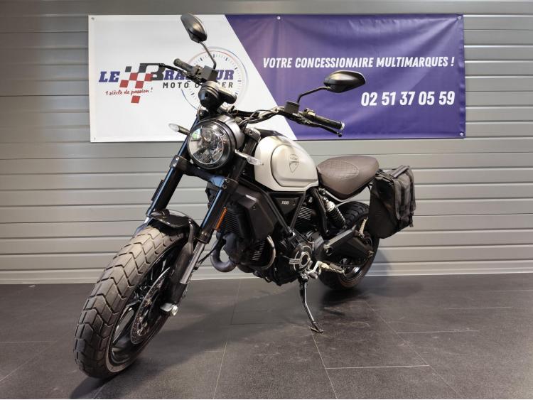 DUCATI SCRAMBLER 1100